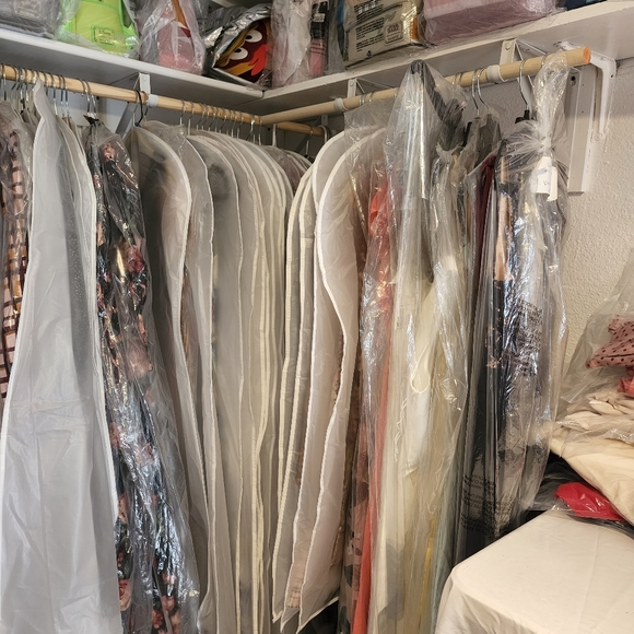 FREE PEOPLE La Luna Crushed Velvet Blouse - Picture 16 of 16